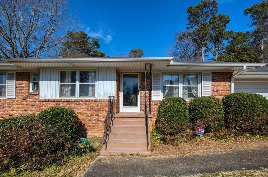 2319 Valley View Dr Se, Smyrna, GA 30080