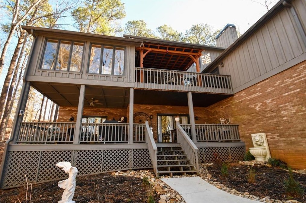 5649 High Harbor Ct, Gainesville GA  30504-9038 exterior