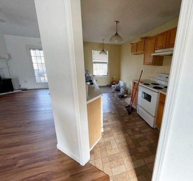 4426 Cross Ln, Decatur GA  30035-2118 exterior