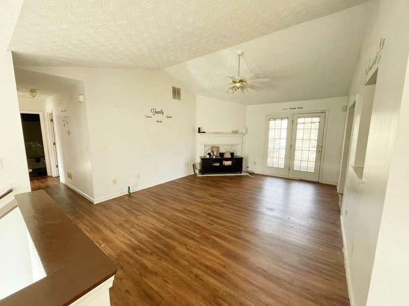 4426 Cross Ln, Decatur, GA 30035-2118