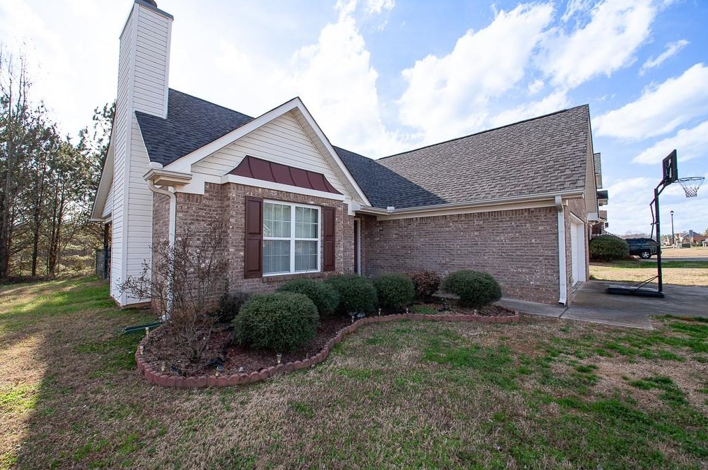 600 Riverside Dr, Calhoun, GA 30701-5407