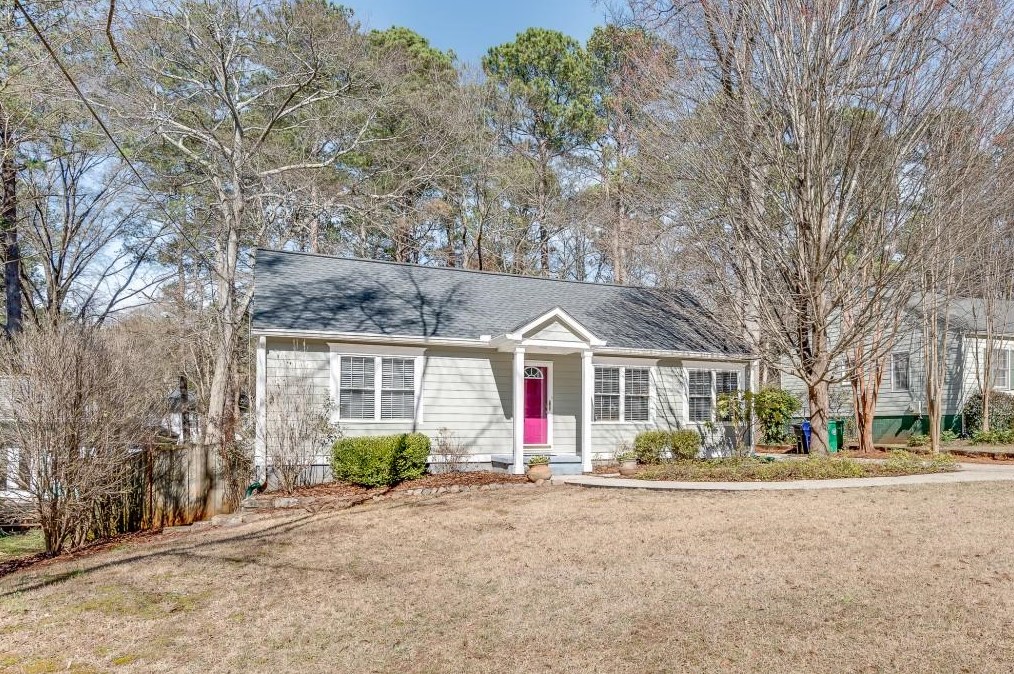 1391 Oldfield Rd, Decatur GA  30030-4551 exterior