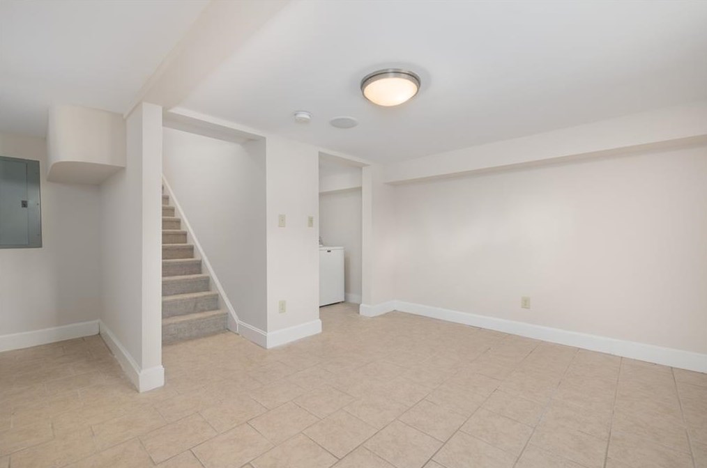 3181 Lindmoor Dr, Decatur GA  30033-3367 exterior