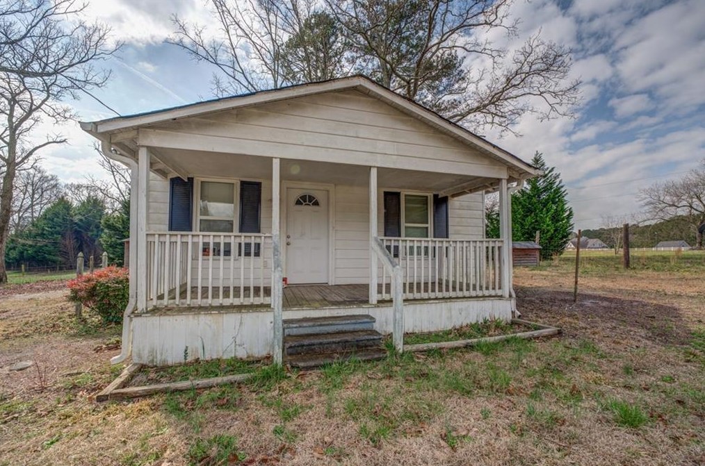 1605 New Hope Rd, Lawrenceville, GA 30045-6551