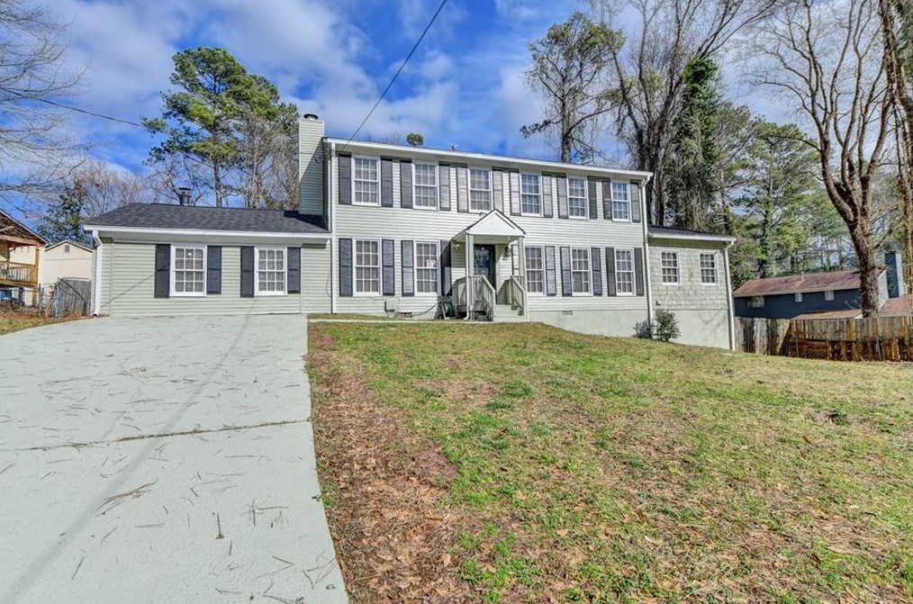 661 Bantry Ln, Stone Mountain, GA 30083-3468