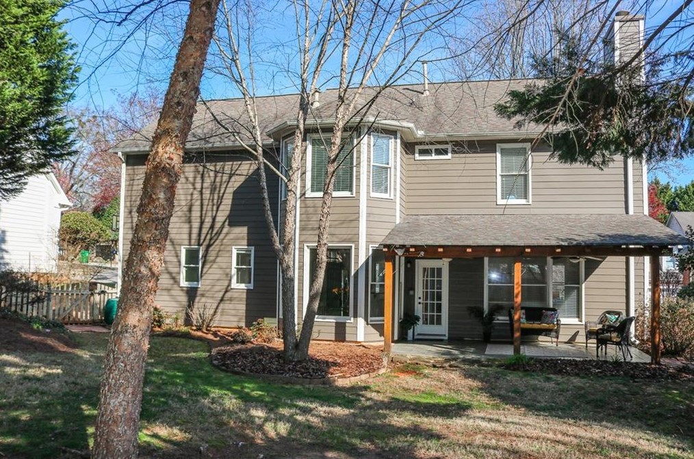 1470 Crescent Walk, Decatur GA  30033-2401 exterior