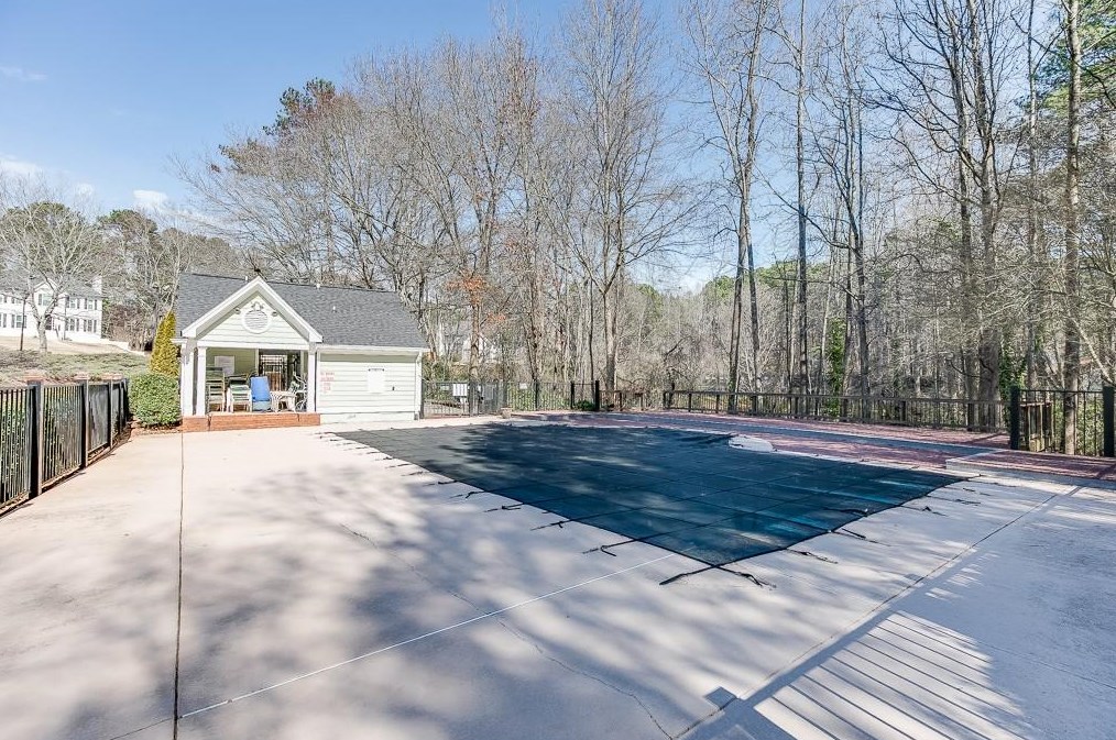 775 Prestonwood Dr, Lawrenceville GA  30043-4284 exterior