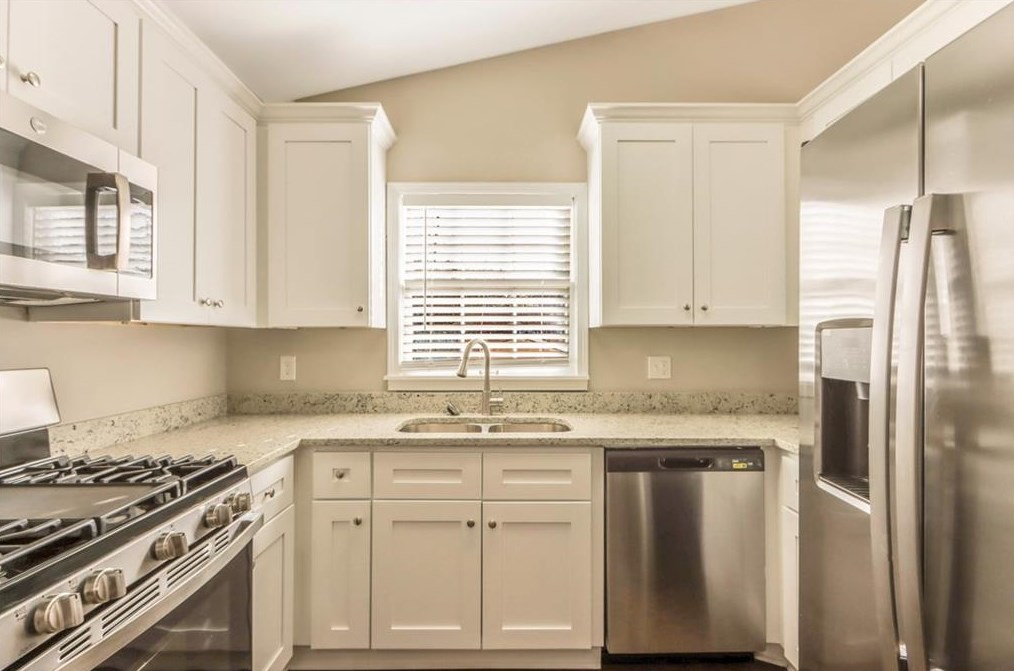 433 Mephisto Cir, Lawrenceville GA  30046-4335 exterior