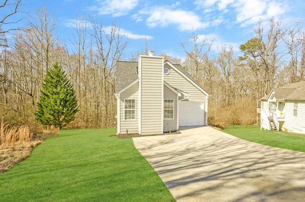 1241 Waterton Trl, Douglasville GA  30134-3689 exterior