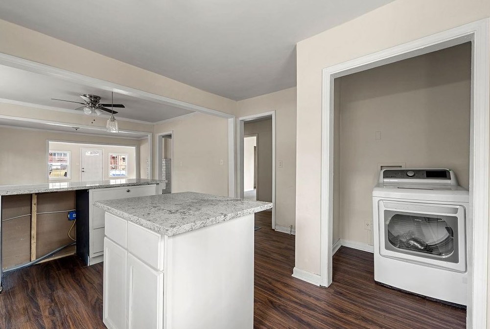 1542 Pineview Ter, Atlanta GA  30311-2746 exterior