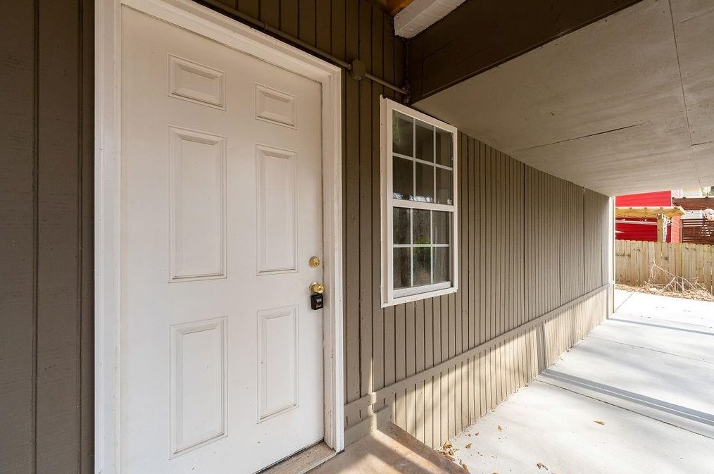 1542 Pineview Ter, Atlanta GA  30311-2746 exterior
