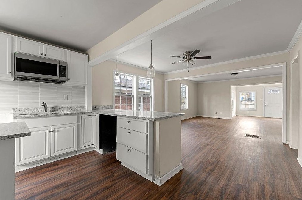 1542 Pineview Ter, Atlanta GA  30311-2746 exterior