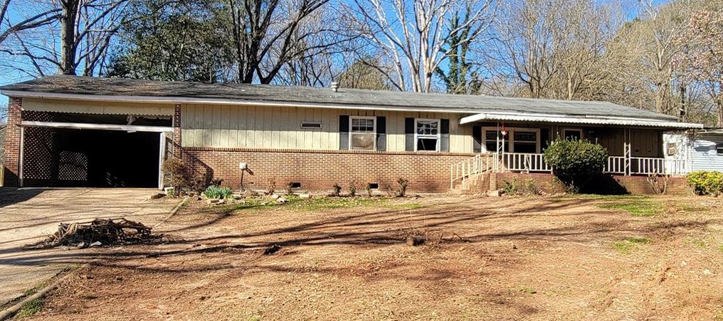 25 Forest Rd, Stockbridge, GA 30281