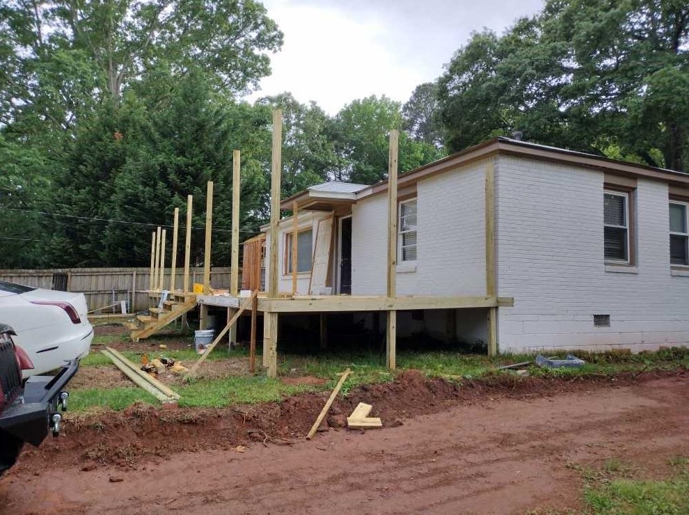 1433 Meadowlark Dr, Decatur, GA 30032-3024