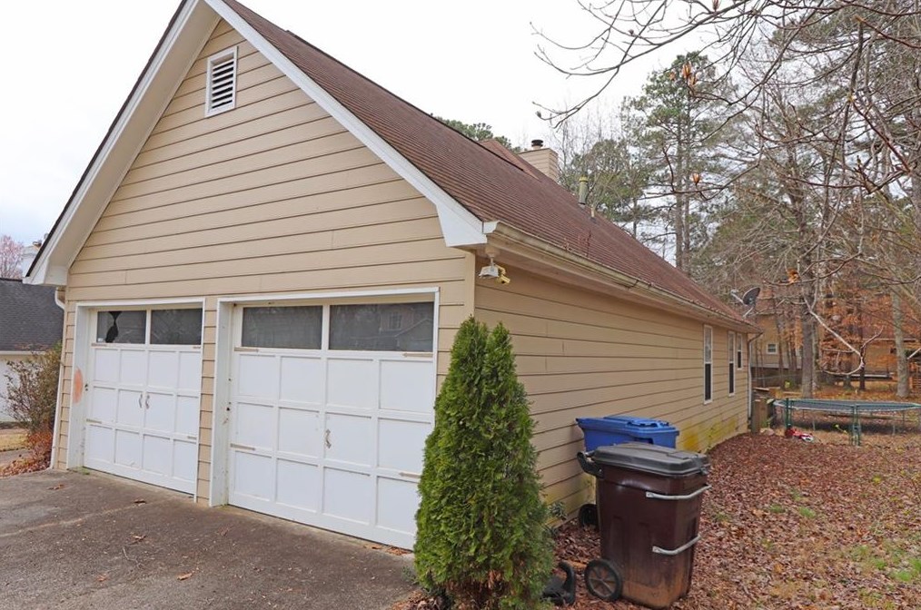 9633 Squirrel Wood Run, Douglasville, GA 30135-2475