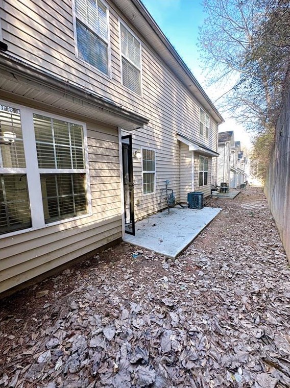 4635 Grand Central Pkwy, Decatur GA  30035-2253 exterior