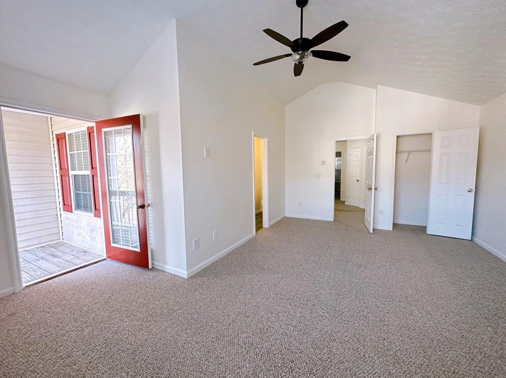 4635 Grand Central Pkwy, Decatur GA  30035-2253 exterior