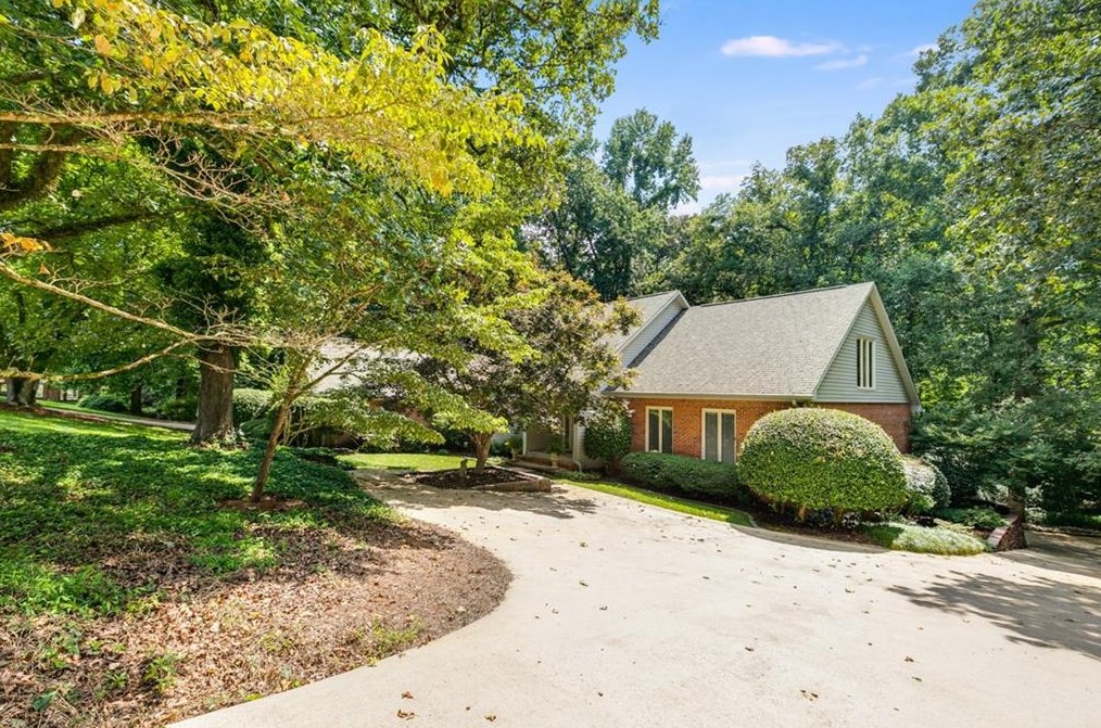 3117 Nightingale Ln, Douglasville, GA 30135-1778