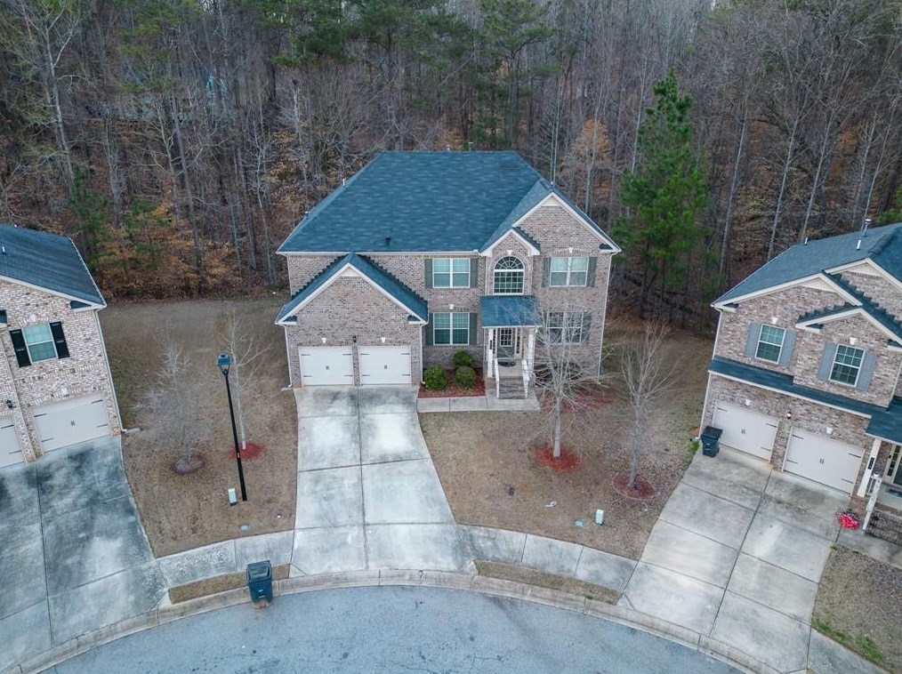 611 Stream Ct, Fairburn, GA 30213