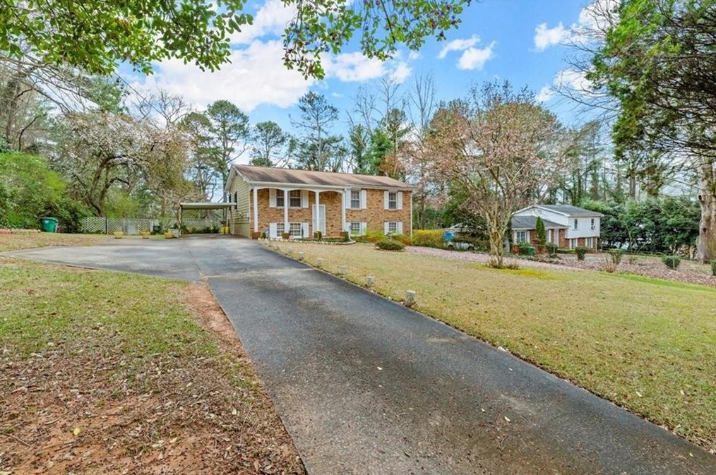 5237 Rockbridge Rd, Stone Mountain, GA 30088
