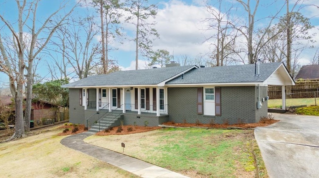16 Crestridge Dr, Rome, GA 30165-3400