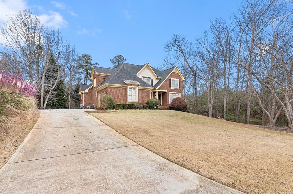 2739 Pitlochry St, Conyers, GA 30094