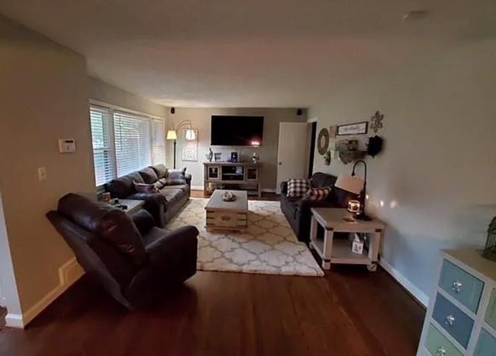 1742 Briarlake Cir, Decatur GA  30033-1110 exterior