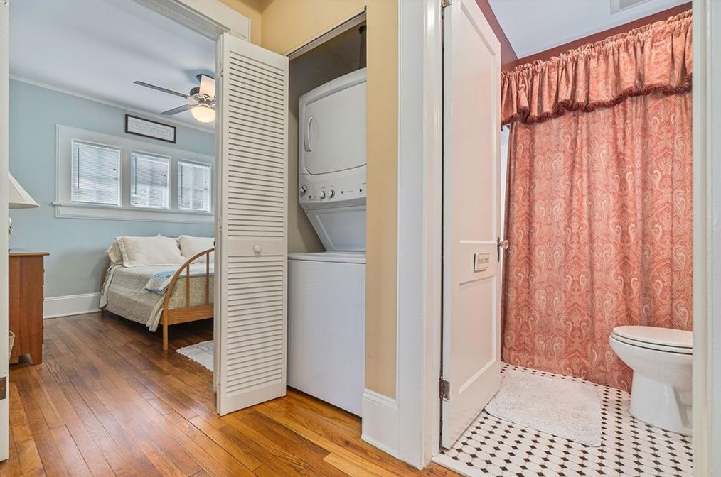 209 Michigan Ave, Decatur GA  30030-1850 exterior