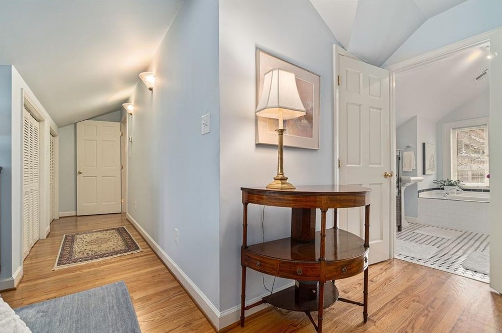 209 Michigan Ave, Decatur GA  30030-1850 exterior