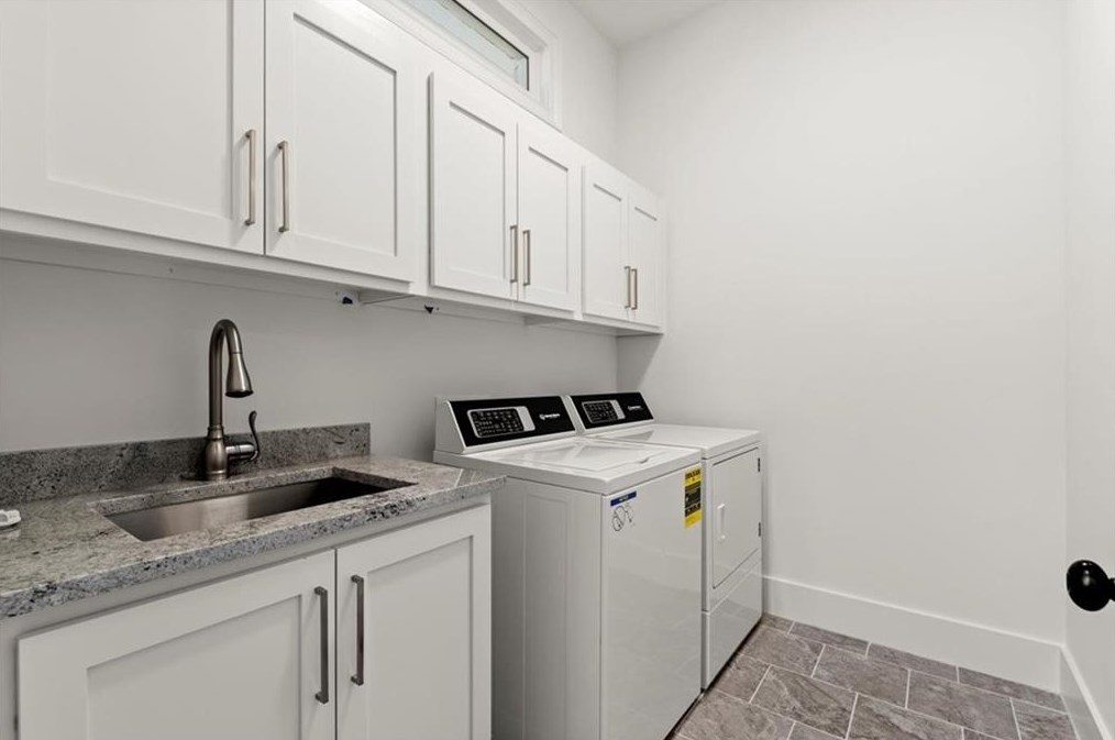 1099 Bream Dr, Alpharetta GA  30004-4413 exterior