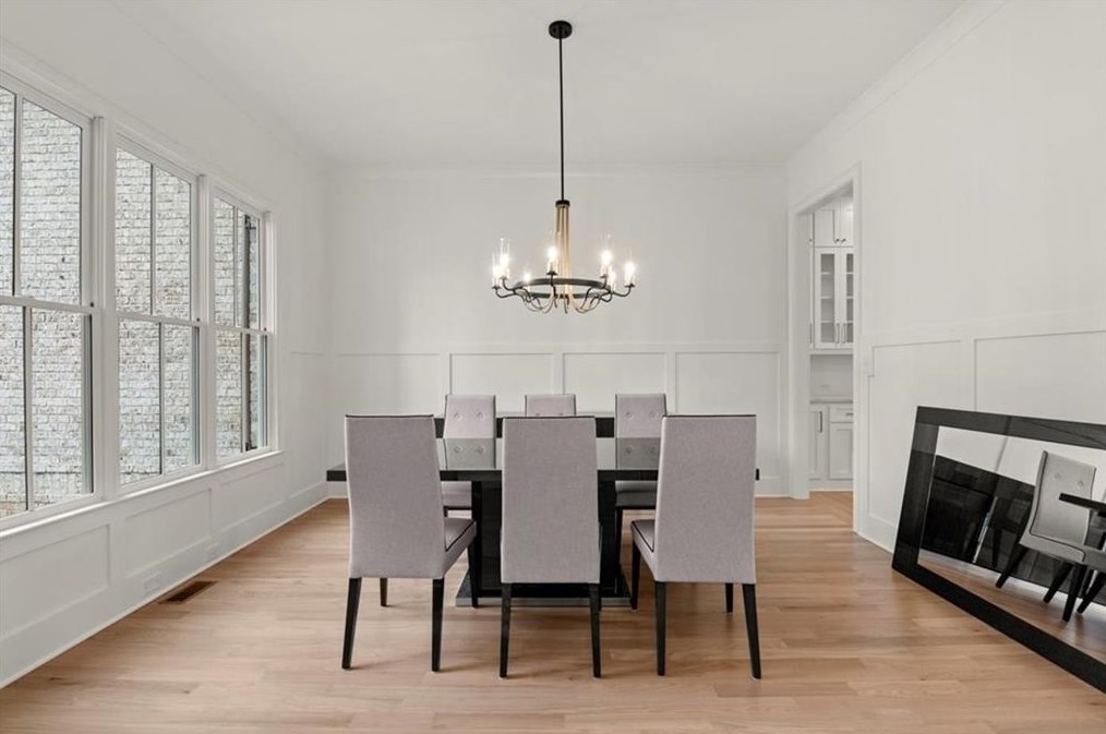 1099 Bream Dr, Alpharetta GA  30004-4413 exterior