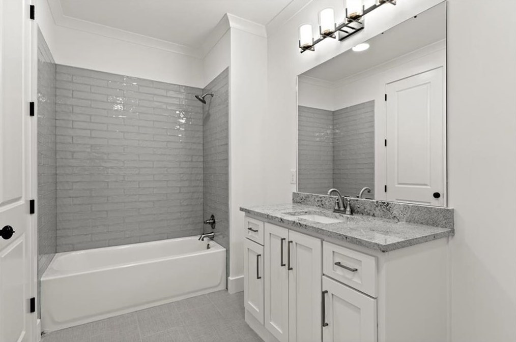 1099 Bream Dr, Alpharetta GA  30004-4413 exterior