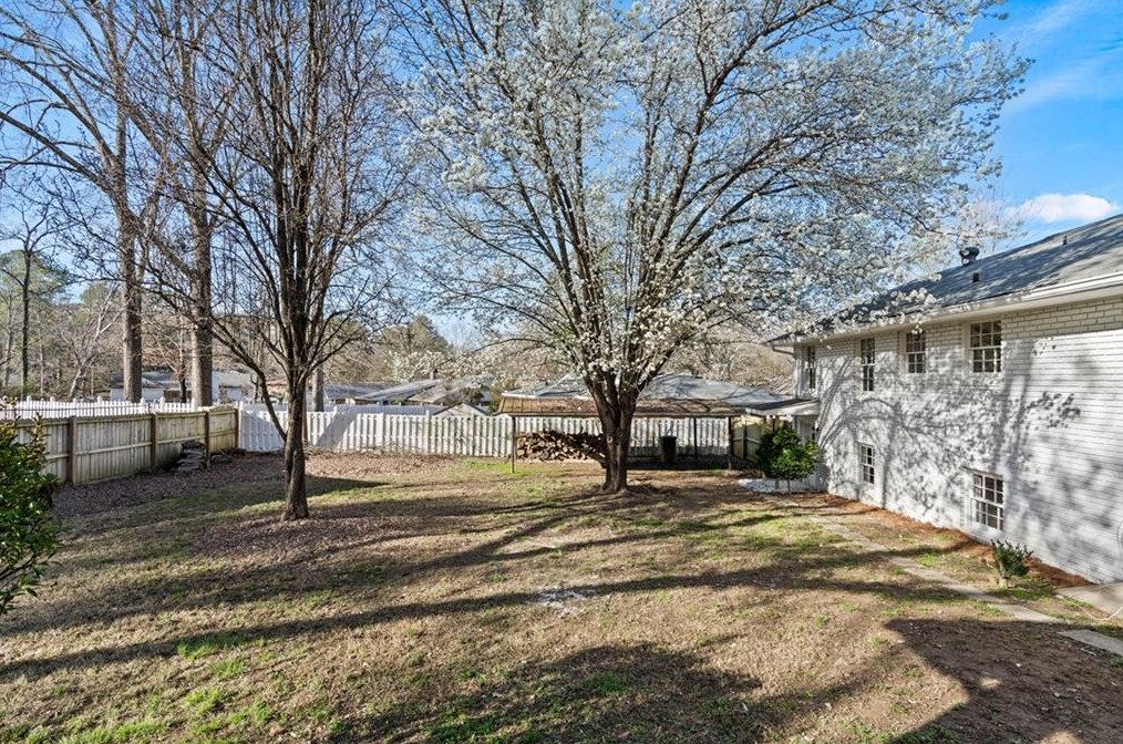 42 Westwood Cir, Rome, GA 30165-3757