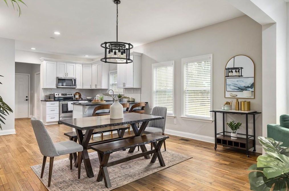 1938 Willa Dr, Decatur GA  30032-4267 exterior