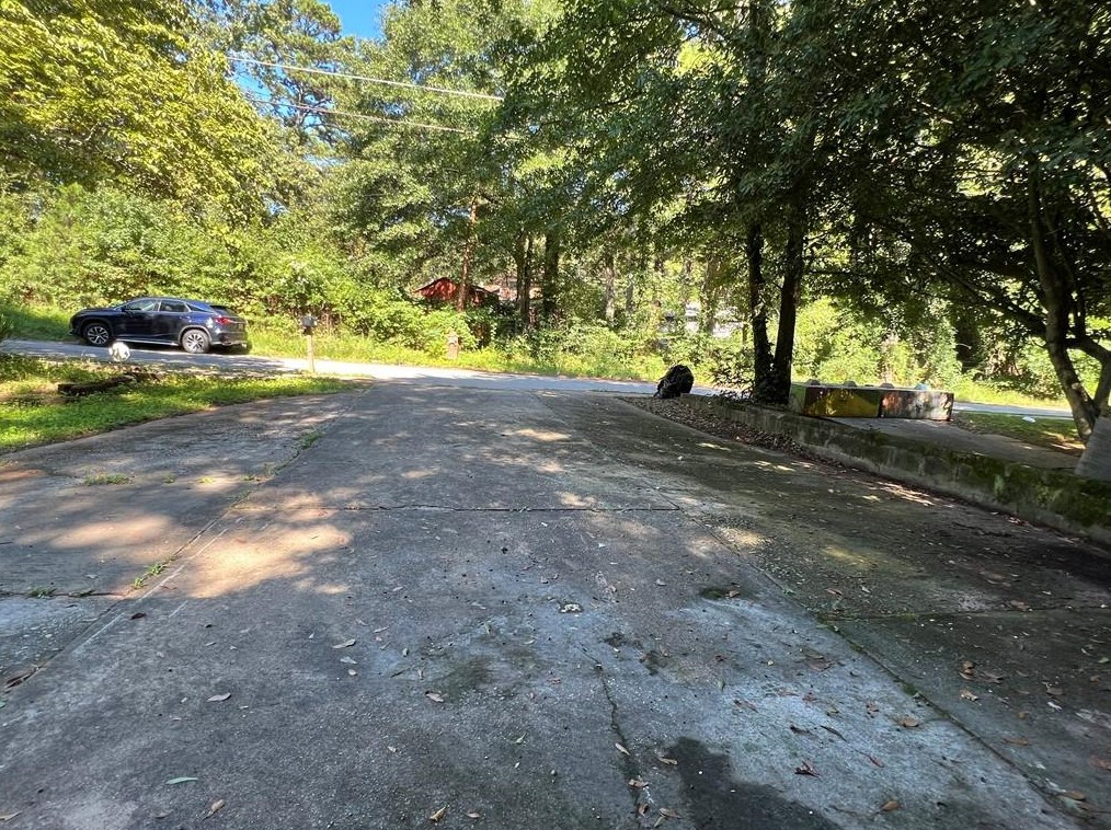 1807 Austin Rd, Decatur GA 30032-3845 exterior