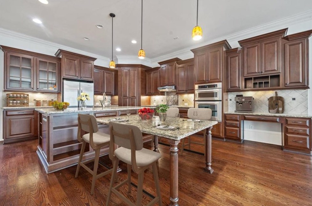 4312 Bridgehaven Dr, Smyrna, GA 30080-6550