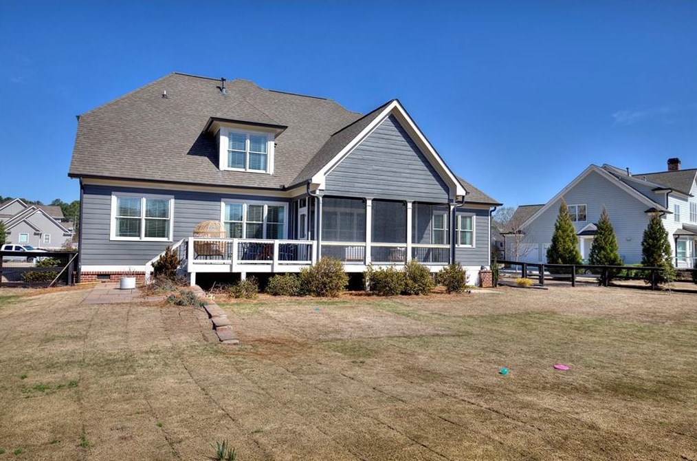 34 River Shoals Dr, Euharlee GA  30120-6514 exterior