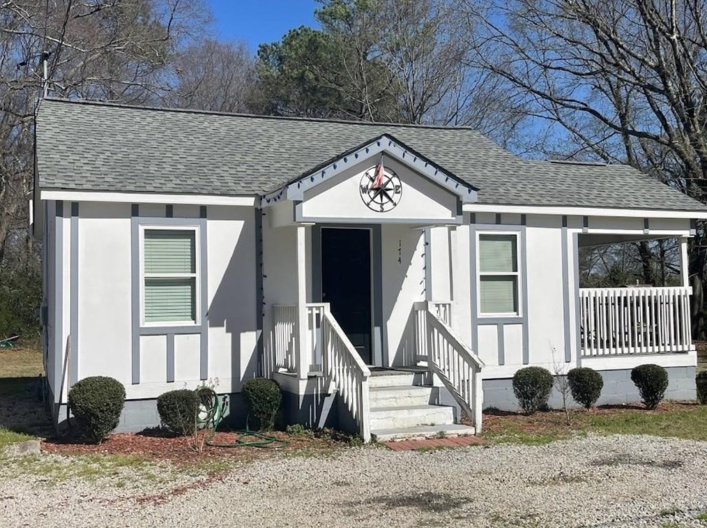 174 Shields St, Winder, GA 30680-2267