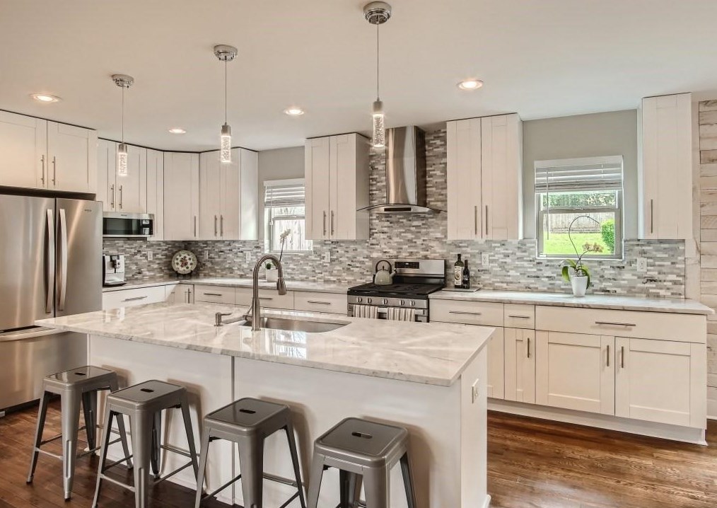 3001 Alston Dr, Decatur GA  30032-3208 exterior