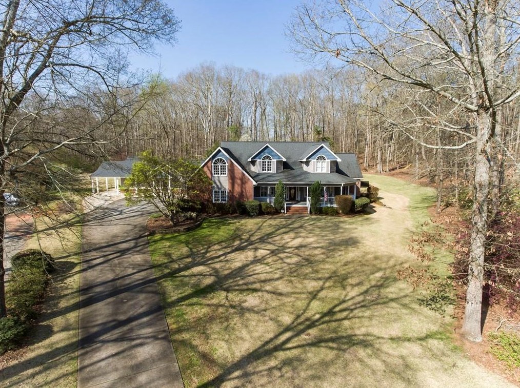 86 S Creek Ct, Carrollton, GA 30117