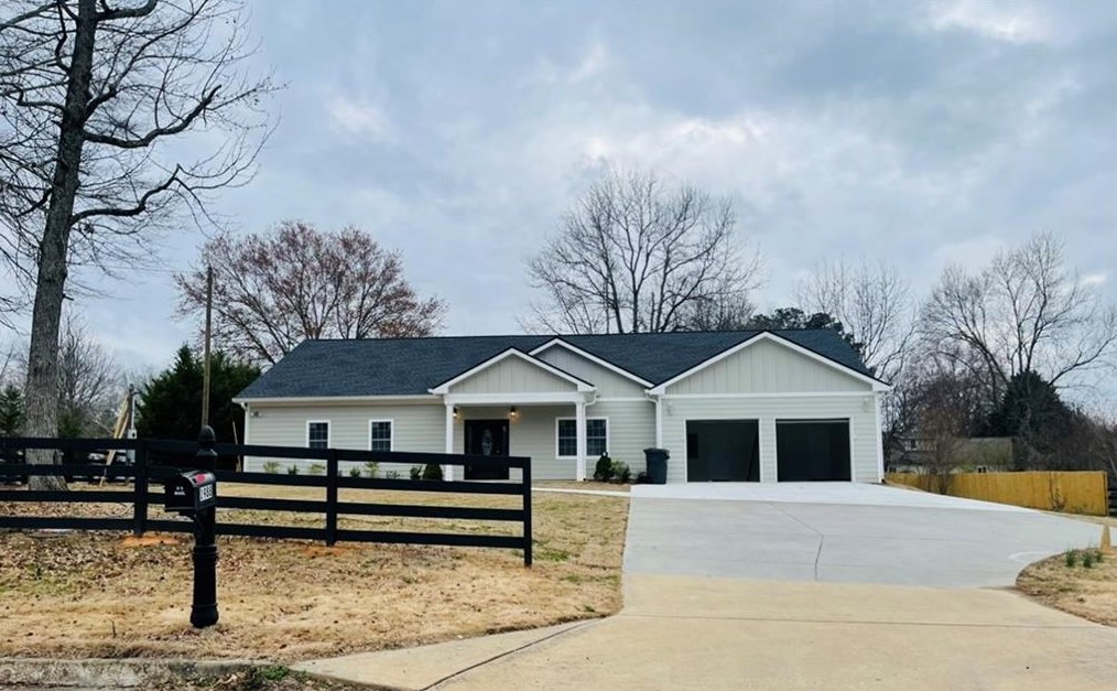 1988 Sunny Hill Rd, Lawrenceville, GA 30043
