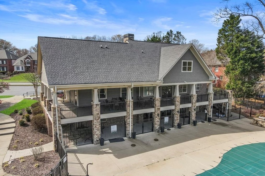 360 Cotton Field Way, Alpharetta GA  30022-8284 exterior