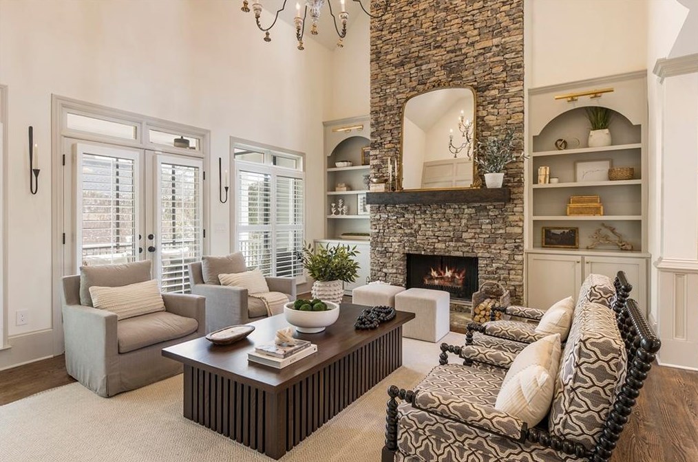 360 Cotton Field Way, Alpharetta GA  30022-8284 exterior