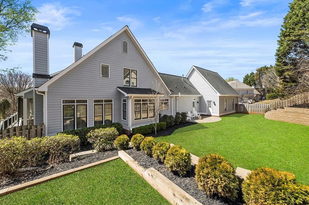360 Cotton Field Way, Alpharetta GA  30022-8284 exterior