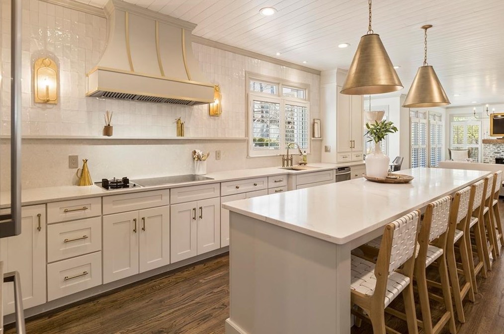 360 Cotton Field Way, Alpharetta GA  30022-8284 exterior