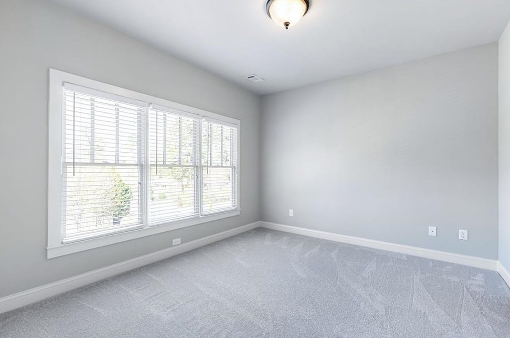 1453 Woodland Hl Dr, Atlanta GA  30324-4627 exterior
