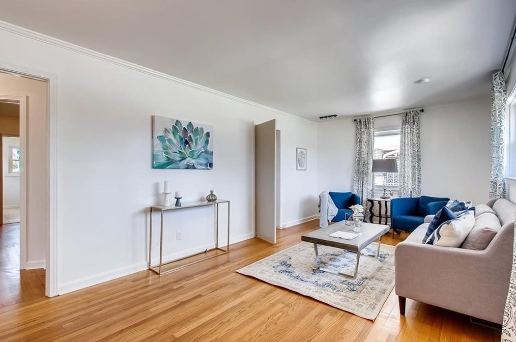 975 Shirley St, Smyrna GA  30082-3480 exterior