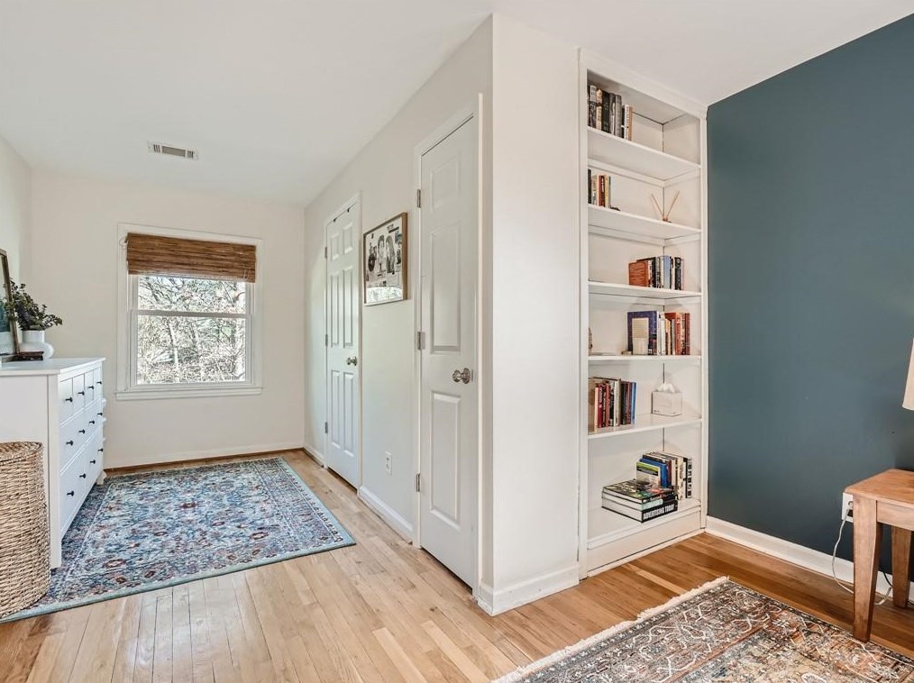 1197 Mclendon Dr, Decatur GA  30033-3925 exterior