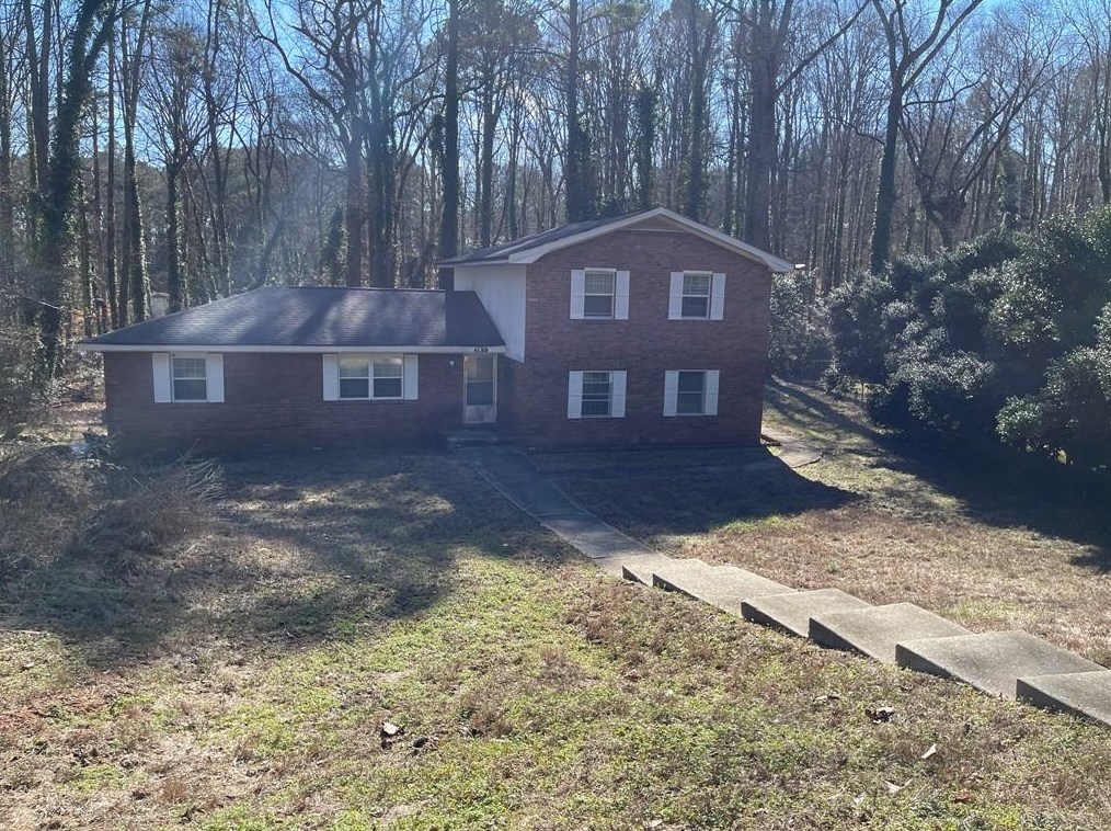 4882 Valley Dale Ct Sw, Lilburn, GA 30047