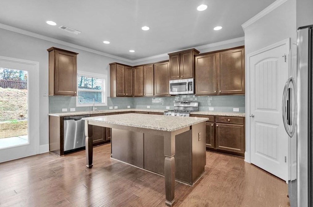 2514 Allsborough Way, Dacula GA  30019-8517 exterior